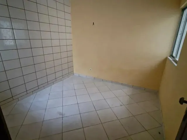 Imagem 9: Casa em Vila para Aluguel com 350 Metros Quadrados com 3 Quartos em Umarizal - Belém - Pa