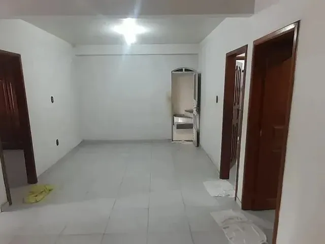 Imagem 5: Alugo Casa Ampla no Conj. Abelardo Conduru de 2 Pav. com 5/4 Sendo 4 Suítes e 2 Vgs de Ga