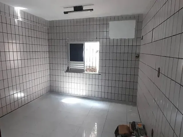 Imagem 7: Alugo Casa Ampla no Conj. Abelardo Conduru de 2 Pav. com 5/4 Sendo 4 Suítes e 2 Vgs de Ga