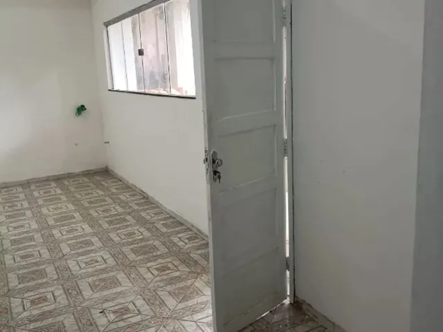 Imagem 16: Moura Gestor Imobiliario Aluga com Exclusividade Uma Casa 2 Pavimentos com 6X4, Marambaia
