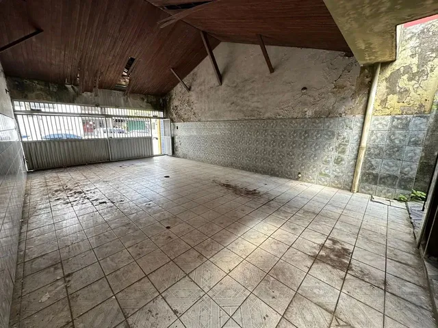 Imagem 15: Imóvel Comercial com 300 M² com 3 Suítes + 4Vgs - Umarizal/Fátima - Belém - Pa