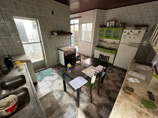 Imagem 12: Imóvel Comercial com 300 M² com 3 Suítes + 4Vgs - Umarizal/Fátima - Belém - Pa