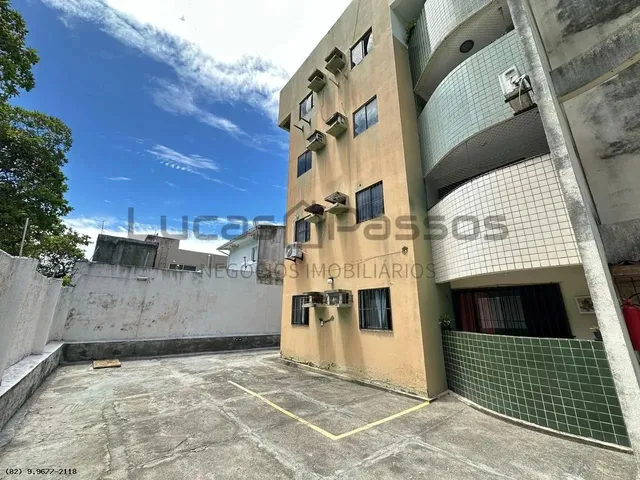 Imagem 6: Apartamento para Venda em Maceió, Barro Duro, 3 Dormitórios, 1 Suíte, 3 Banheiros, 1