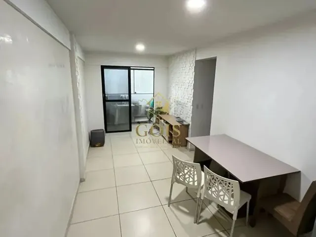 Imagem: O apartamento possui 3 Dormitórios, 1 Suíte, 2 Banheiros,
