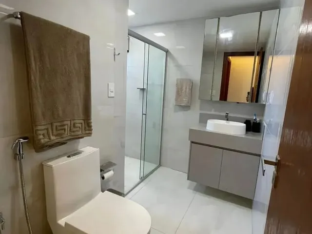 Imagem 2: Apartamento a 1 Quadra da Praia de Ponta Verde com 3 Quartos