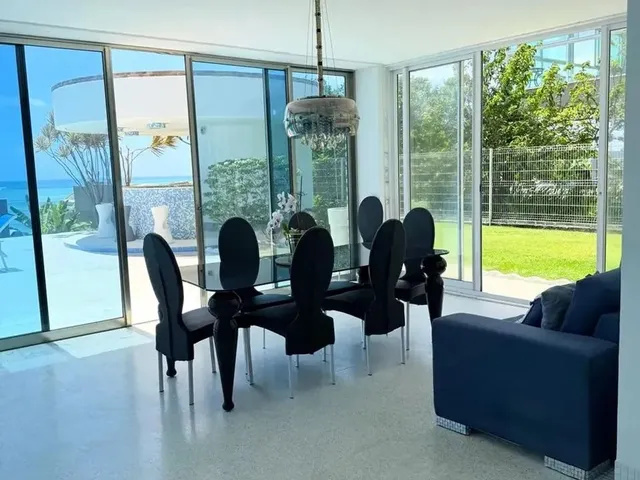 Imagem: Sobrado para Venda com 700 Metros Quadrados