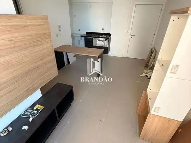 Imagem: O apartamento possui 1 Dormitório, 1 Banheiro, 1 Vaga na