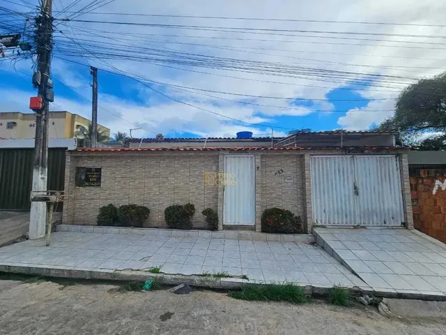 Imagem 1: Casa 3 Quartos 2 Suítes Terreá À Venda no Barro Duro