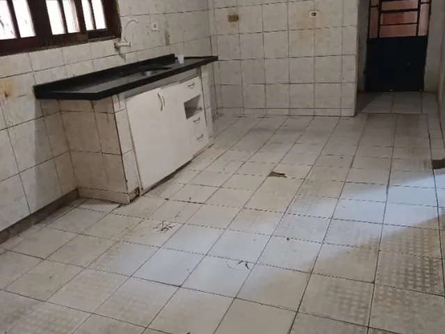 Imagem 7: Casa 2 Quartos Sendo Um Suite Uma Área Uma Sala 2 Cozinhas Um Banheiro Social e Um