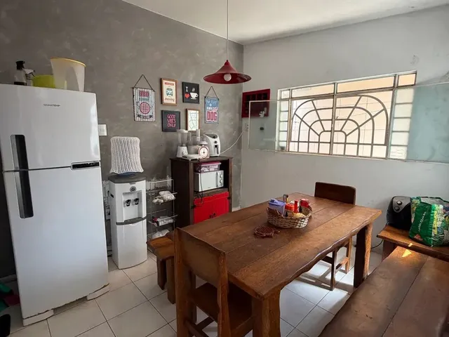 Imagem 9: Casa na Gruta - Leia a Descrição