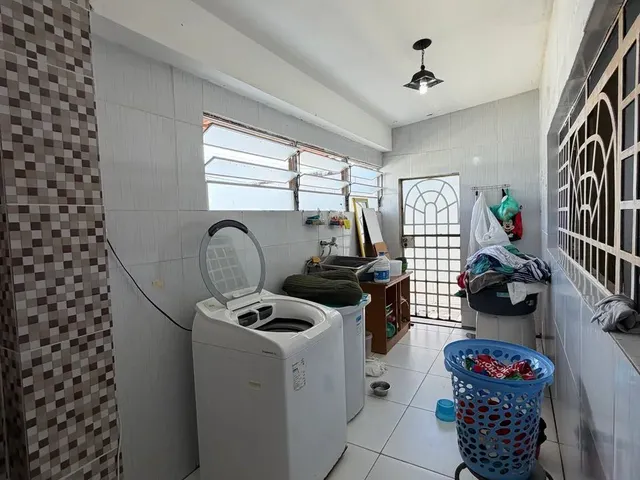Imagem 16: Casa na Gruta - Leia a Descrição