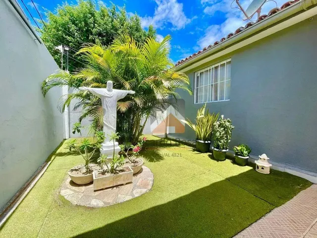 Imagem 2: Casa no Poço C/ 3 Quartos, Suíte, Piscina e 200M² de Área Total!!!