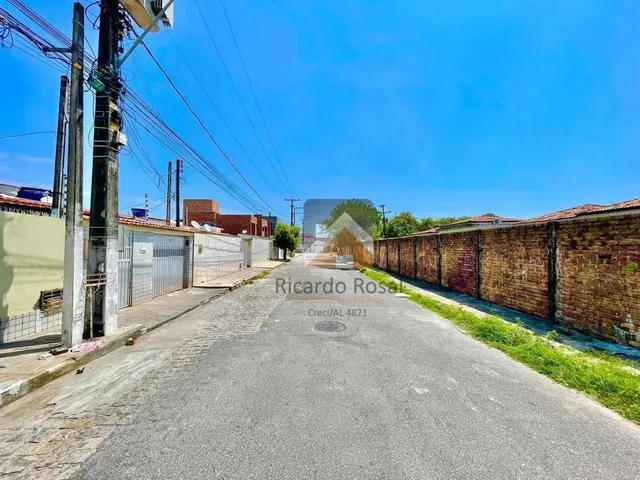 Imagem 4: Casa no Poço C/ 3 Quartos, Suíte, Piscina e 200M² de Área Total!!!