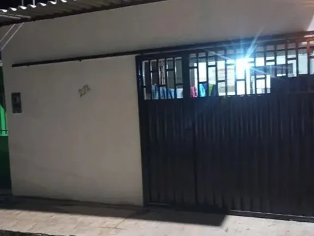 Imagem: Vendo Casa com Garagem - Clima Bom 2