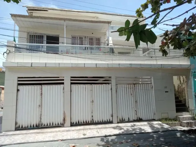 Imagem: Casa À Venda em Rua Pública, Cruz das