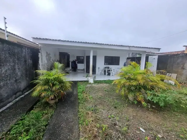 Imagem: Casa À Venda em Rua Pública, Antares
