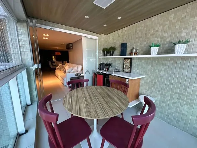 Imagem 10: Apartamento com 4 Quartos À Venda, 165M² - Ponta Verde