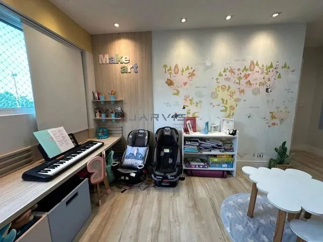 Imagem 8: Apartamento com 4 Quartos À Venda, 165M² - Ponta Verde
