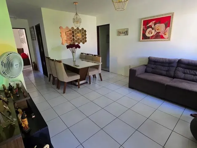 Imagem 3: Imóvel para Venda Possui 264 Metros Quadrados com 3 Quartos em Antares - Maceió - Al