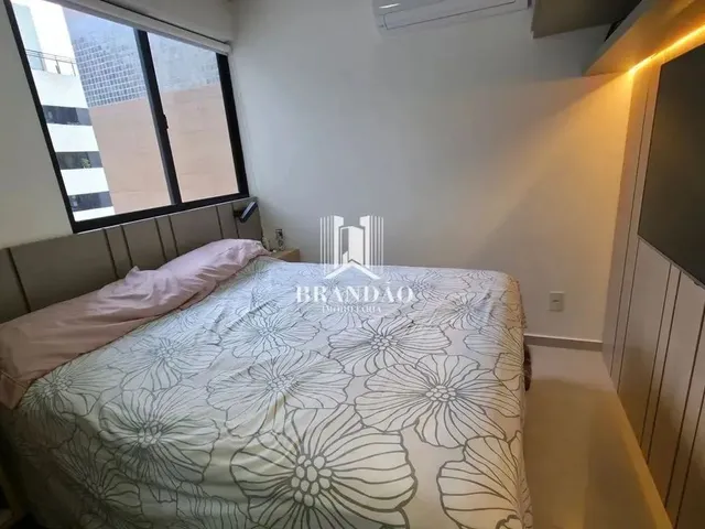 Imagem 2: Apartamento em Ponta Verde Semi Mobiliado