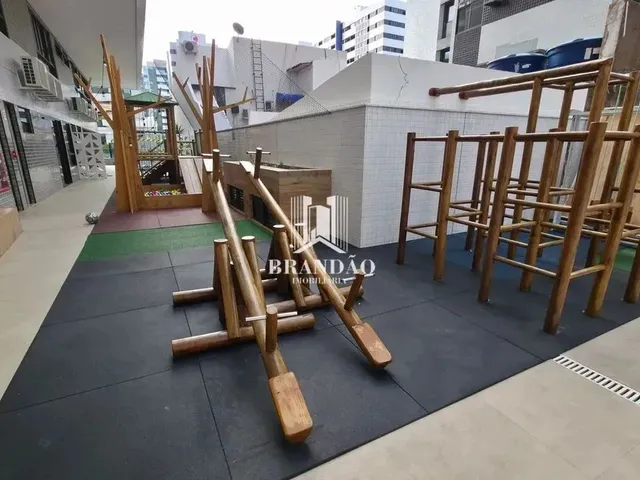 Imagem 6: Apartamento em Ponta Verde Semi Mobiliado