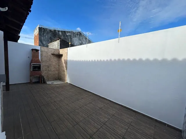 Imagem 2: Casa À Venda na Cidade Universitária Espaço, Praticidade e Excelente Localização