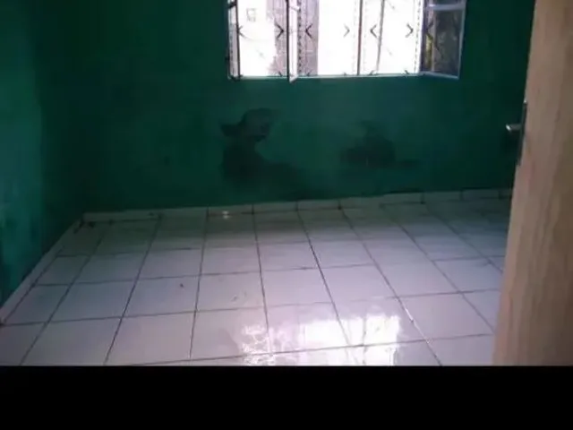 Imagem 4: Vende_Se Ou Troca_Se Está Casa ?