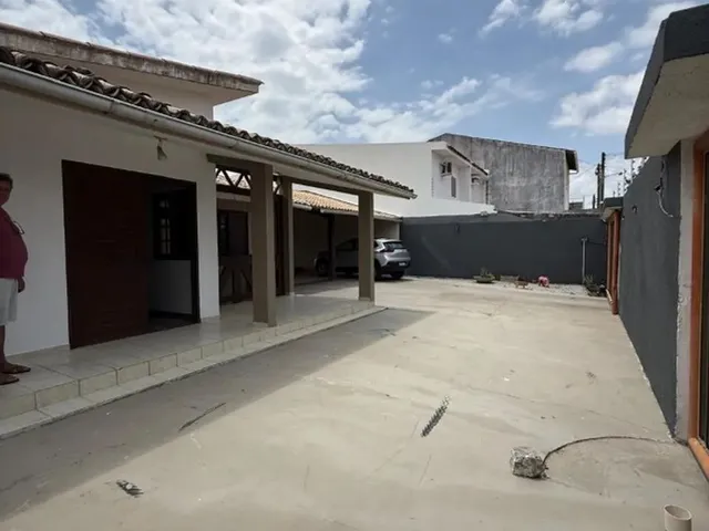 Imagem 5: 720M² (16X45) | 330M² Construídos | 3 Quartos (1 Suíte) | Piscina