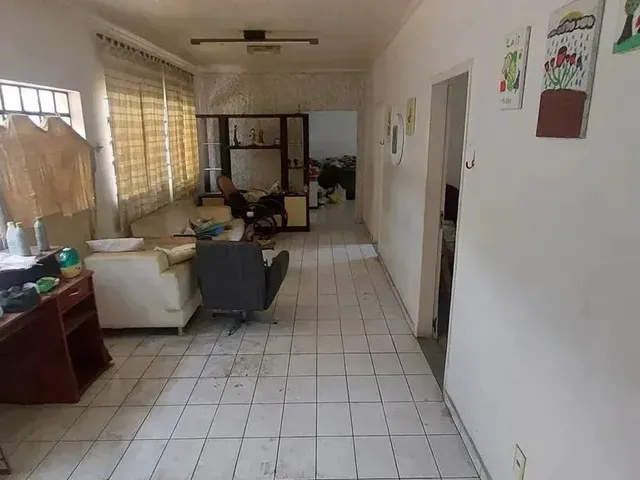 Imagem 5: Imóvel para Venda Tem 450 Metros Quadrados com 3 Quartos em Farol - Maceió - Al