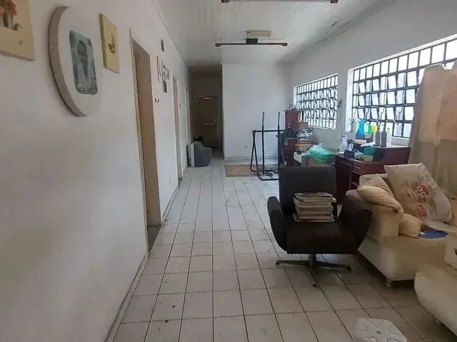 Imagem 3: Imóvel para Venda Tem 450 Metros Quadrados com 3 Quartos em Farol - Maceió - Al