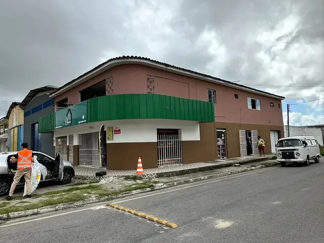 Imagem 2: Vendo Predio com Casas e Ponto Comercial