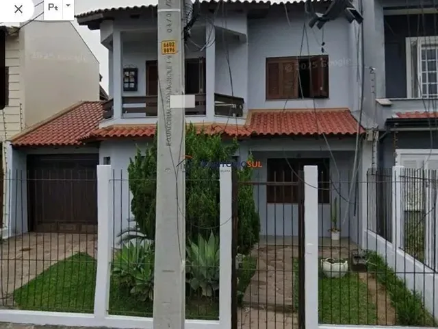 Imagem: Sobrado, 3 Quartos, 2 Vagas, Pátio com