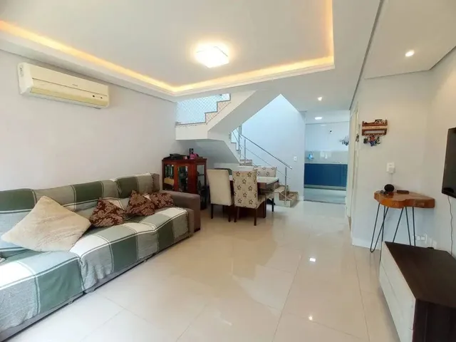 Imagem: Casa de Condomínio para Venda com 3 Quartos