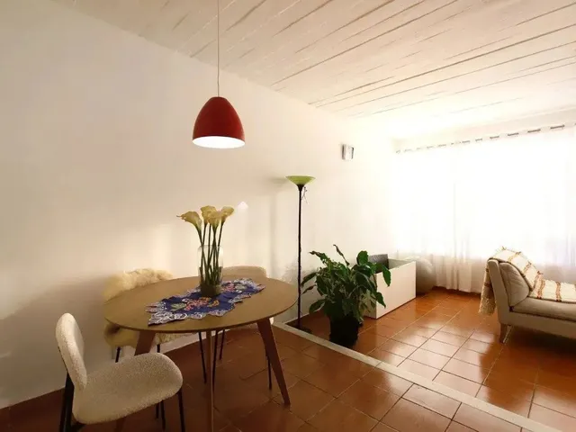Imagem 8: Casa com Edícula nos Fundos, Total de 5 Dormitórios no Bairro Gloria