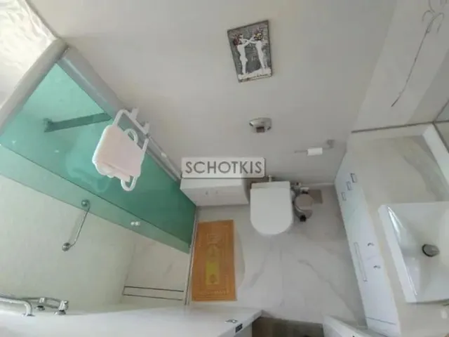 Imagem 3: Imobiliária Schotkis Vende Ampla Cobertura de 02 Dormitórios Semimobiliada, de Frente
