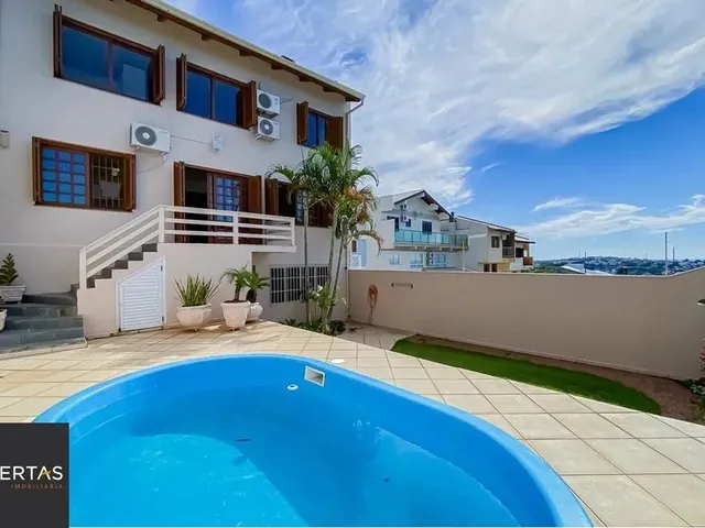 Imagem: Casa 4 Dormitórios À Venda Teresópolis
