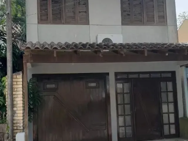 Imagem: Vendo Ou Troco Casa na Zona Sul de Porto