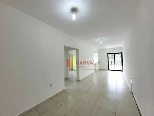 Imagem: Apartamento com 3 Dormitórios para Alugar