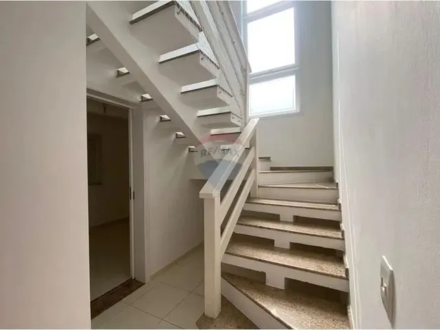 Imagem 9: Aluga-Se Casa com 3 Suítes, Escritório e Área Verde - Terras de São Francisco