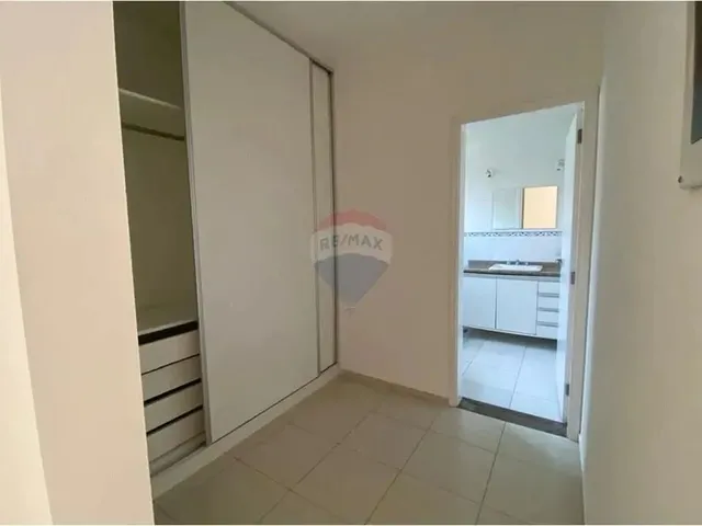 Imagem 12: Aluga-Se Casa com 3 Suítes, Escritório e Área Verde - Terras de São Francisco