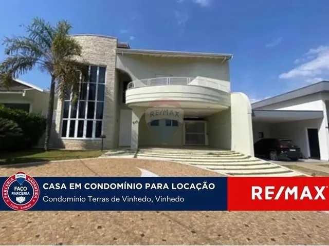 Imagem: Aluga-Se Casa com 3 Suítes e Piscina no