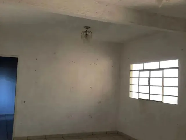 Imagem: Casa com 2 Quartos e 2 Banheiros