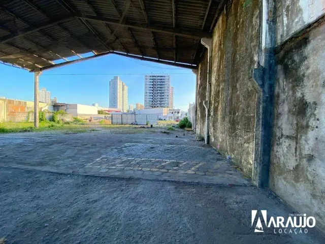 Imagem 4: Galpão Aberto para Alugar no Centro - Itajaí