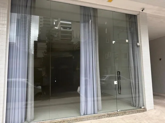 Imagem: Locação Comercial - Sala com 65M2 com