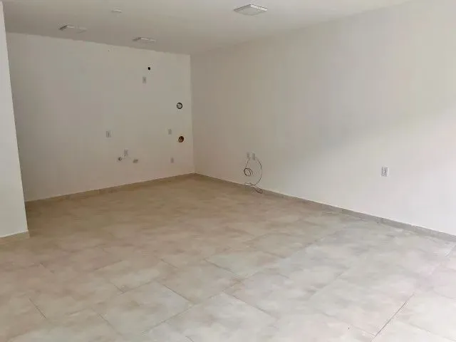 Imagem 3: Sala Comercial com 40 M2 em Brusque/Sc - Bairro Paquetá - Compatível Delivery