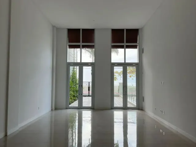 Imagem 1: Sala Comercial - Localizado em Balneário Camboriú / Centro Ref: Dw603317