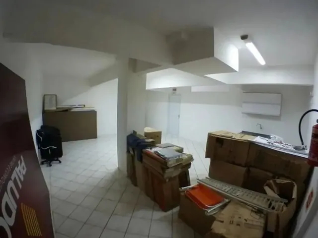 Imagem 11: Sala Comercial em Rua Beija Flôr - Bombas - Bombinhas/Sc