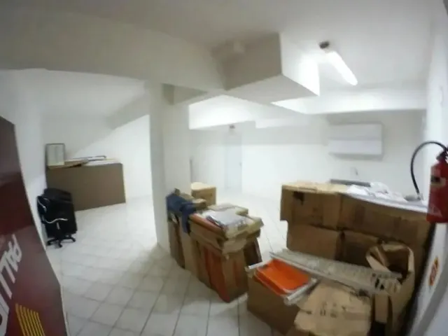 Imagem 8: Sala Comercial em Rua Beija Flôr - Bombas - Bombinhas/Sc