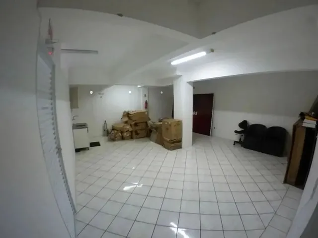 Imagem 2: Sala Comercial em Rua Beija Flôr - Bombas - Bombinhas/Sc