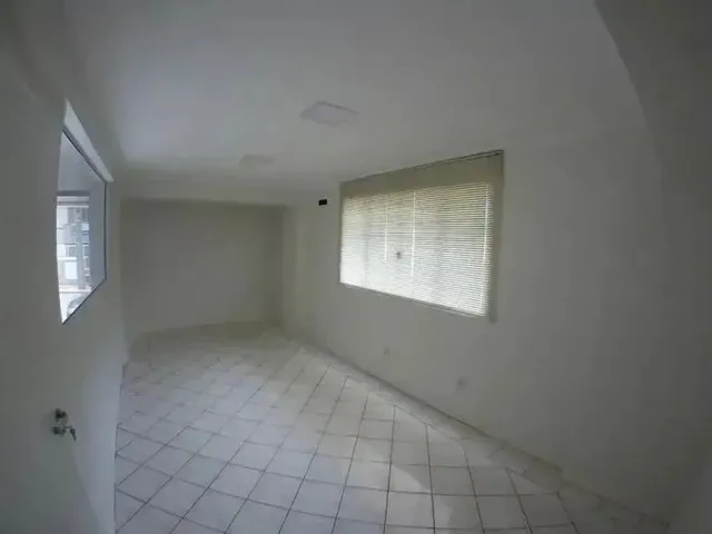 Imagem 5: Sala Comercial em Rua Beija Flôr - Bombas - Bombinhas/Sc